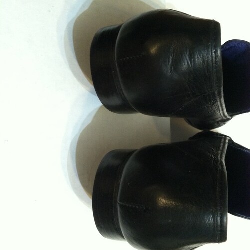 ROBERT WAYNE SHOES shops
