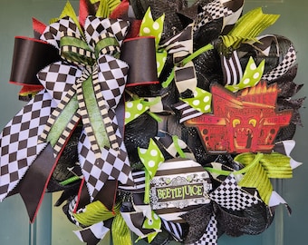 Beetlejuice Wreath, Beetlejuice Décor, Halloween Wreath, Tim Burton Décor, Dante's Inferno Room Wreath, Halloween Décor, Betelgeuse Wreath