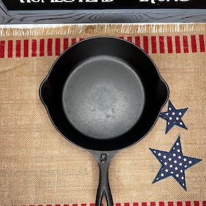 Raised #5 cast iron mystery skillet