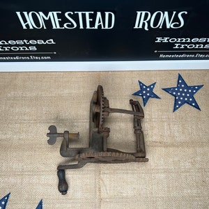 Antique turntable apple parer