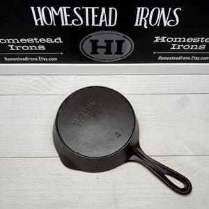 Wapak #4 tapered logo skillet