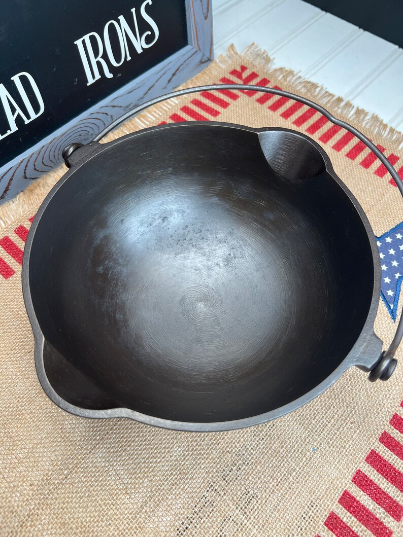 Griswold Patty Bowl 871 With Patty Molds Etsy