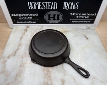 Lodge 3 notch #5 skillet raised makers mark