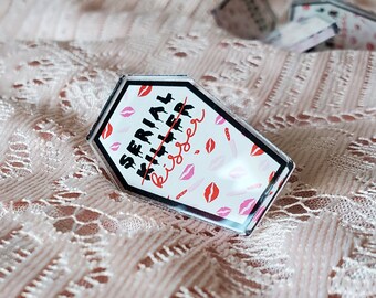 Serial Kisser - Pin