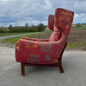 Gorgeous armchair with stunning features, Danish design at it&#39;s finest!