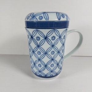 20oz insulated coffee mug YETI 20 oz. Rambler Travel Mug, Big Sky Blue main image 0