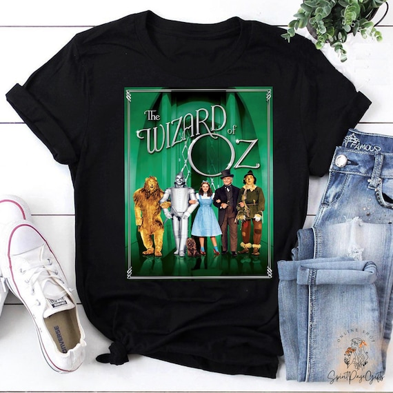 トップス 90s Wizard Of Oz movie promo T-shirt 90s Funny Show the Wizard of Oz Unisex T-shirt, the Wizard of Oz