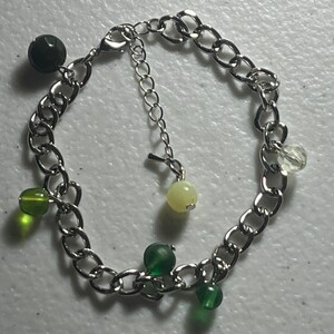Green chain bracelet