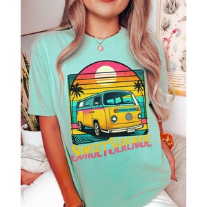 Retro Sunset Serenade Van T-Shirt Vintage Bus Cotton Tee Palm Tree Summer Vibes Beach Sunset Graphic Top Unisex Gift Idea