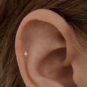 Tiny Star Stud • 925 Sterling Silver • Small Stud Earring • Tiny dainty earring • Tiny gold stud • Cartilage Earring