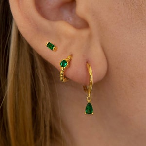 Emerald Beaded Hoop Earrings • 925 Sterling Silver • Huggie Hoop Earrings • cartilage hoop • hoop earrings • helix hoop