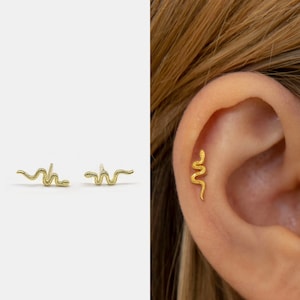 Tiny Snake Stud Earrings • 925 Sterling Silver • Serpent Stud Earrings • Tiny dainty earrings • Tiny gold studs • Cartilage Earrings