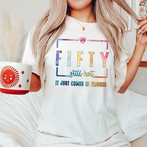 Funny 50th Birthday Tee, Vintage 1975 Shirt, 50th Birthday Shirt, 50th Birthday Gift for Women, Retro 1975 T Shirt, 1975 Birthday Shirt