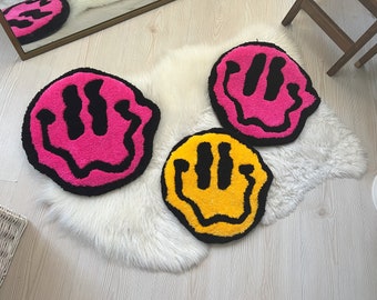 Trippy Smile Tufted Rug: Custom Acrylic Rug