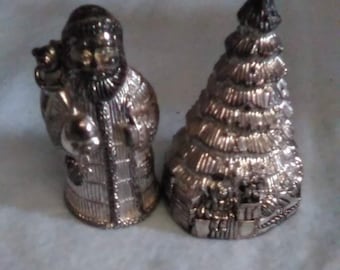 Salt and Pepper shakers