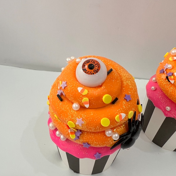 Halloween Fake cupcakes/faux cupcakes/fake cake/faux cake/fake food/artificial food, photo props, homestaging, bright, eyeball cupcake