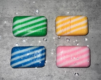 Duru ~ Pink, Orange, Blue & Green