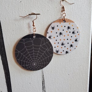 Lightwood wood & paper earrings