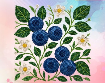 Pode incluir: Ilustração digital de mirtilos, folhas e flores. O design apresenta bagas azuis escuras, folhas verdes e flores brancas com centros amarelos. Texto: "Redimensionar para adesivos, camisas, canecas, arte de parede e muito mais!"