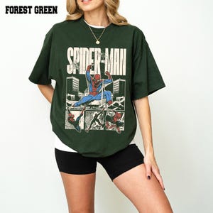 Vintage Amazing Spider-Man Comfort Colors Shirt, Retro Marvel Comics Cover Tee, MCU Fan Gift, Pink Spiderman Graphic Shirt, Marvel Trip Tee bild 3