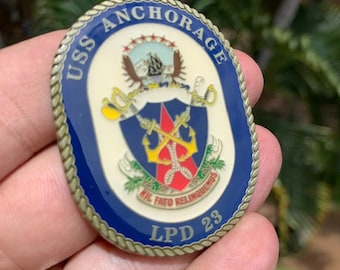 Piękna moneta okolicznościowa USS Anchorage CPO z szefem marynarki wojennej