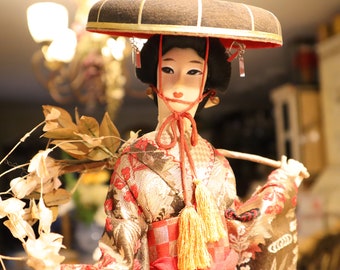 JAPANESE GEISHA DOLL Yaegaki Hime W/ Samurai Kabuto Helmet 17