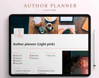 Può includere: Un planner digitale per autori con un tema rosa chiaro. Il planner include sezioni per obiettivi, liste di cose da fare giornaliere, revisioni settimanali, obiettivi mensili, obiettivi annuali, bozze e biblioteca. Il planner è visualizzato su un tablet.