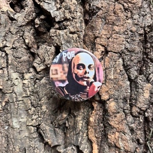 Harley Poe Button