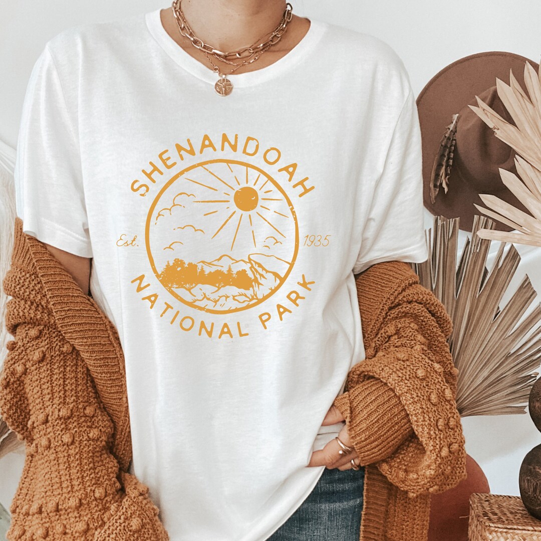 Trekking Senderismo Viajar Montañismo Latido Corazón Regalo Camiseta