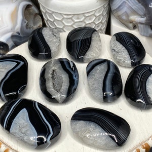 Druzy Banded Black Agate Palmstones