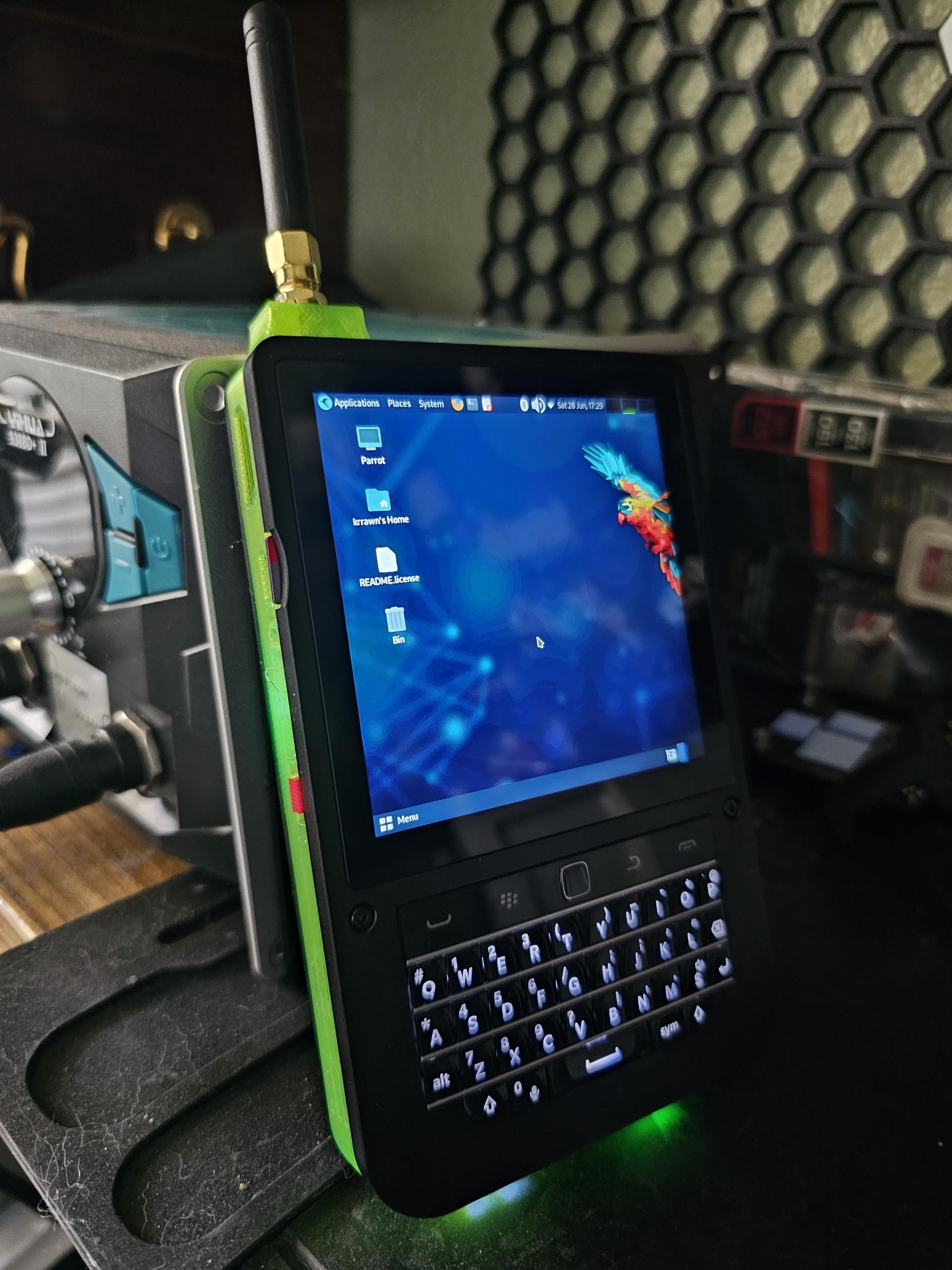 Kit Hackberry Pi 5 BB9900 Avec Pièces 3D Et Clavier BB9900 – PT3D – Neuf