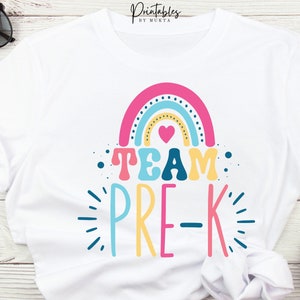 Zespół Pre-K Svg Png Eps Dxf Wytnij plik | Powrót do szkoły Svg | Drużyna Pre-K Svg | Załoga Pre-Kindergarten Svg | Koszulka nauczyciela Pre-K Svg | Cricut Svg
