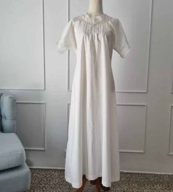 Antique 1900's Edwardian Cotton Lace Nightgown Me… - image 3