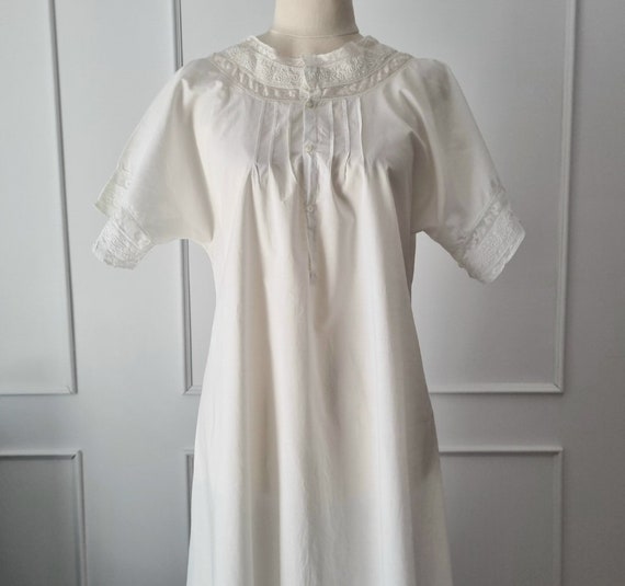 Antique 1900's Edwardian Cotton Lace Nightgown Me… - image 9