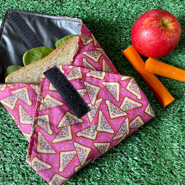 Lunch Wrap - Reusable, handmade lunch wrap. The perfect addition to your waste free kitchen or eco friendly gift.