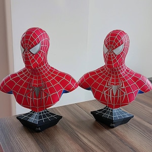 Tobey Maguire Spiderman Bust Figure 3D Resin Print 4K image 8