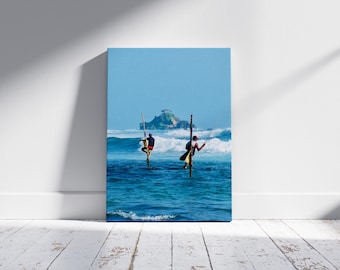 Pescadores sobre zancos Ahangama Sri Lanka / Fotografía de viajes / Impresión / Arte de pared digital descargable / Decoración del hogar