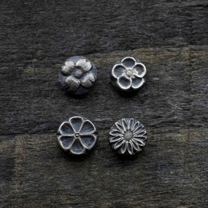 Gemina Mini Flowers Shot Plate | Steel Shot Plate | Jewellery Making Tools | Impression Dies for Jewellers, Silversmiths & Jewelry Makers
