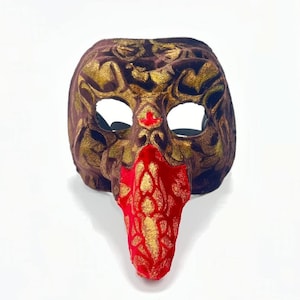 Venetian Commedia dell&#39;arte mask &#39;Pantalone&#39; made of papier-mâché entirely covered in velvet, handmade