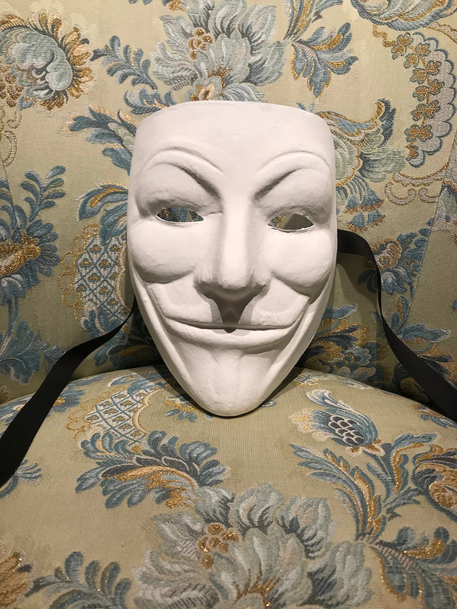 Anonymous Mask Photographic Print for Sale by Reethes