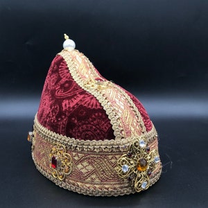 Ducal Horn, Historic Doge&#39;s Hat