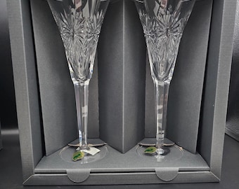 Par de copas para brindar de la colección Millennium de Waterford Crystal. Tercer brindis. Salud.