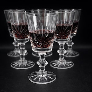 Vintage English fine Crystal Sherry liqueur port baileys Glasses Set of 6, Star Pattern Base