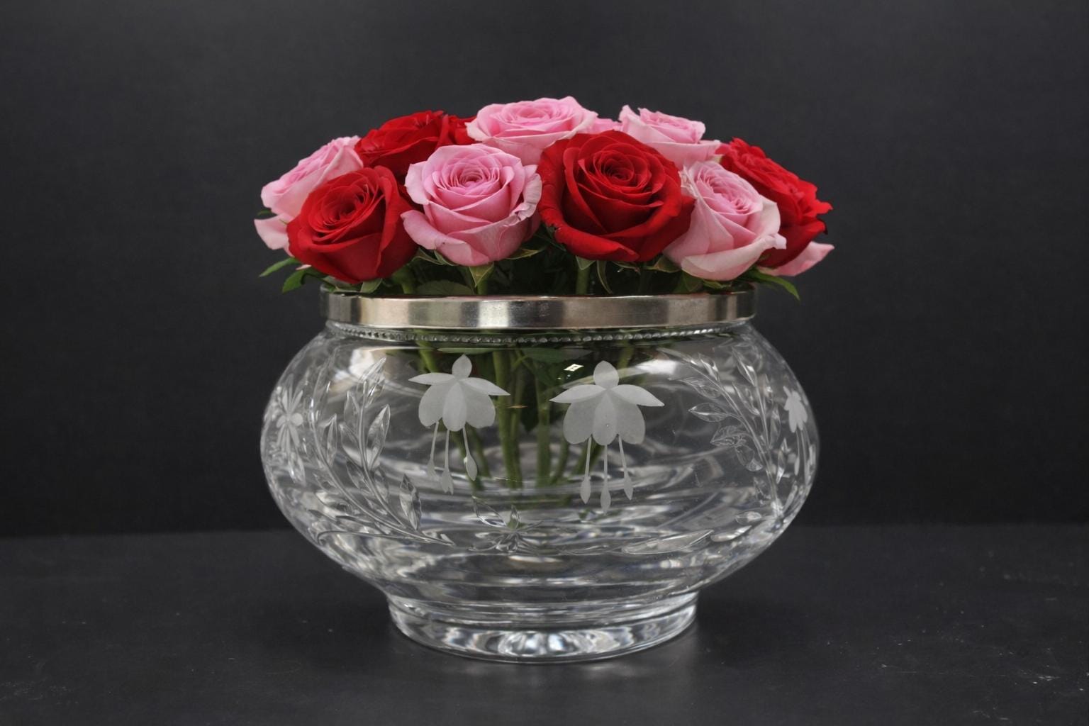 Stuart Crystal Rose Bowl - Etsy Canada