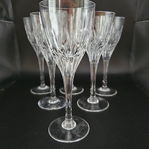 Set of 6 Crystal Sherry glasses / small wine glasses. 150ML