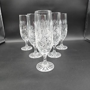 Juego de 6 copas de champán de cristal estriado de corte americano con forma de rueda de molino. 200 ml