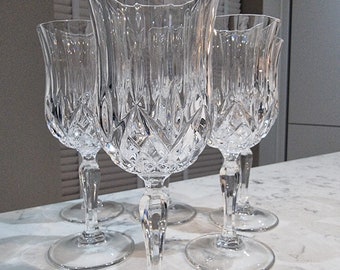 Stunning Crystal Wine Glasses, Set 6, France, 1980  Vintage Wine Glasses -  Shop HappyDuckVintage Bar Glasses & Drinkware - Pinkoi