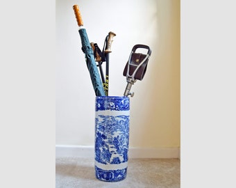 Vintage Blue and White Glazed Ceramic Umbrella/Walking Stick Stand