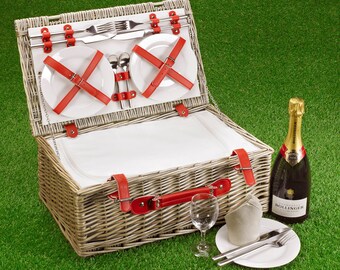 Regency Hampers Fitted Wicker Picnic Basket