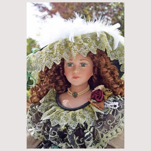 Vintage Porcelain Edwardian Doll PAIGE from The Leonardo Collection &#39;The Elite Range&#39;